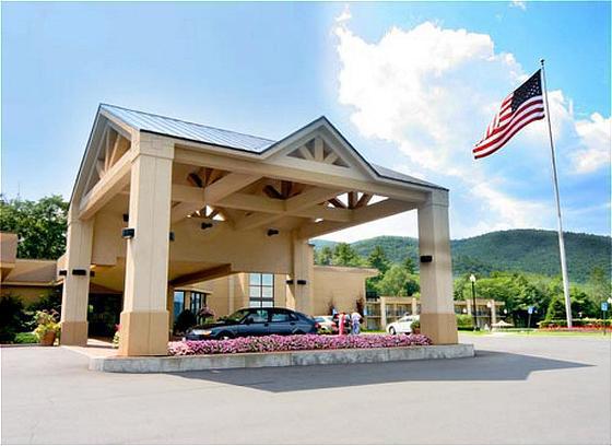 Holiday Inn Resort Lake George By Ihg Экстерьер фото